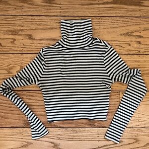 Levi's Black and White Stripe Turtleneck XS